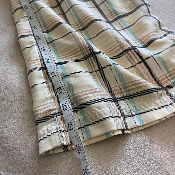 Athleta Women's Hook and Loop Closure Brown Beige Plaid Pants Size 8 EUC Golf - Picture 11 of 11